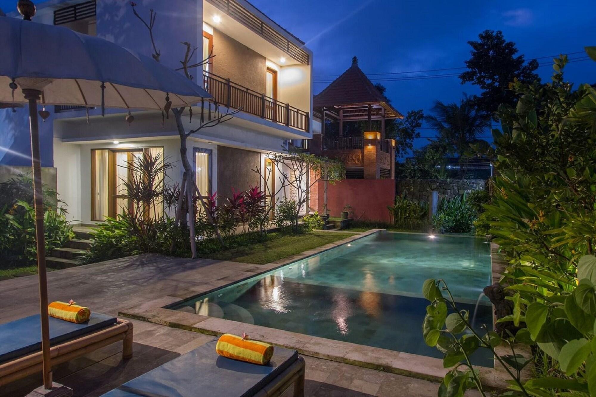 Pondok Massas Ubud Hotel Exterior photo