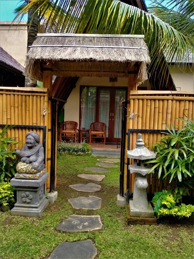 Pondok Massas Ubud Hotel Exterior photo